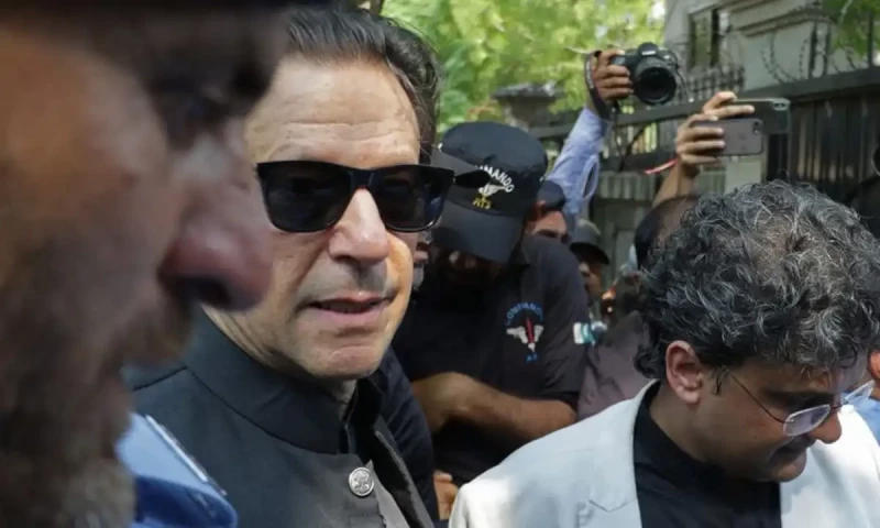 Imran Khan rules out possibility of talks with PPP