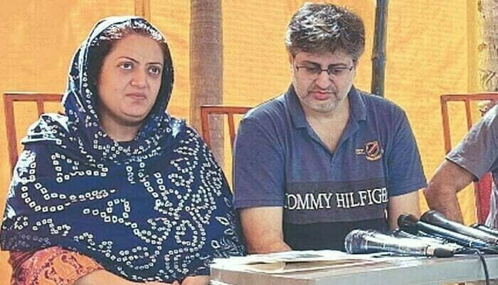 Karachi court gives permanent custody of Dua Zehra to parents