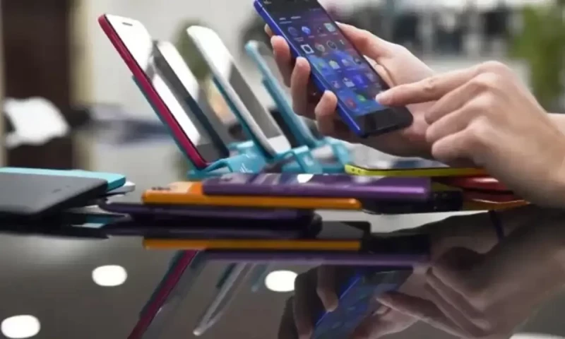 Hefty tax imposed on premium imported mobile phones