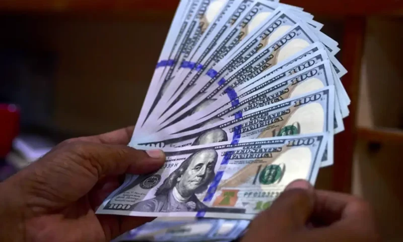 Rupee strengthens against US Dollar in intra-day trading