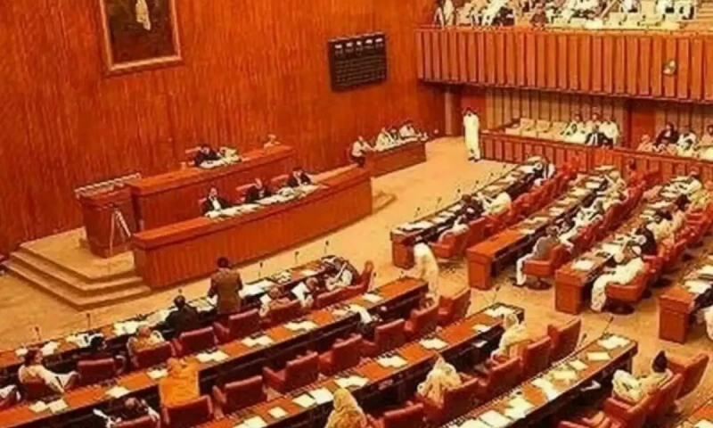 Govt says 29,065 Pakistanis being held in various prisons abroad