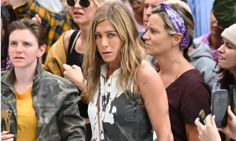 Actress Jennifer Aniston covered in fake oil while filming &lsquo;The Morning Show&rsquo;