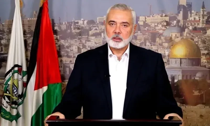 Funeral prayers for Ismail Haniyeh offered in Karachi