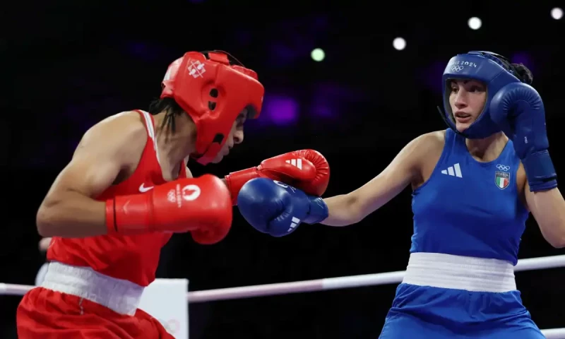 Boxing body to award prize money to Carini despite Olympics loss to Khelif
