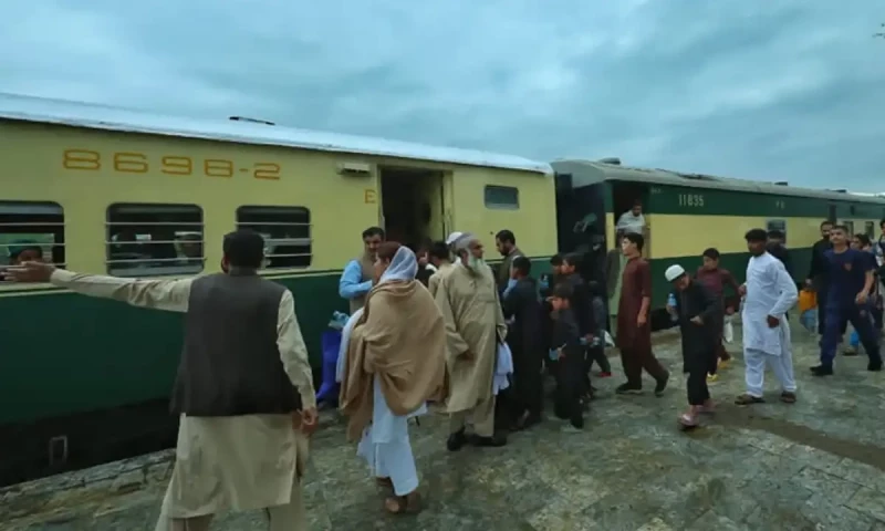Summer season: 9.3m tourists visited KP in three months