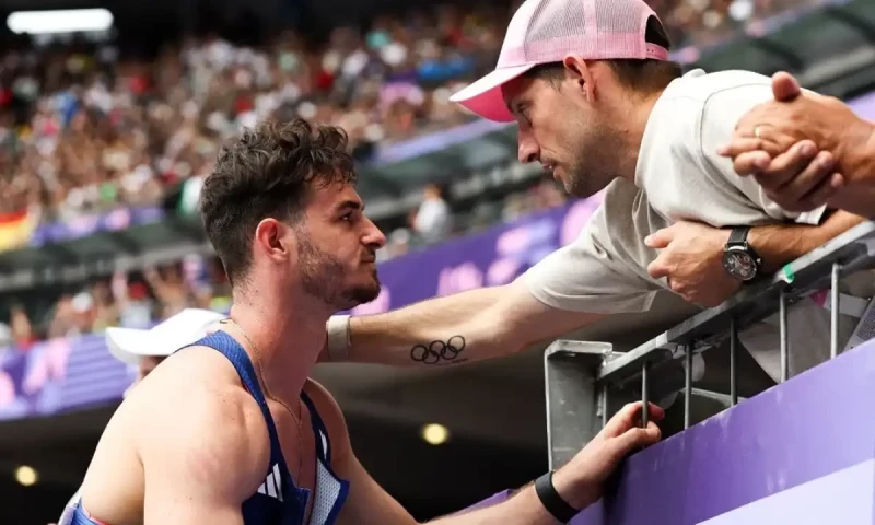 &lsquo;Big disappointment&rsquo;: French pole vaulter addresses viral moment