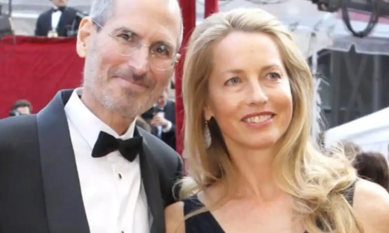 Laurene Powell jobs&rsquo; $120 Million super-yacht involved in minor collision with Mexican Billionaire&rsquo;s yacht