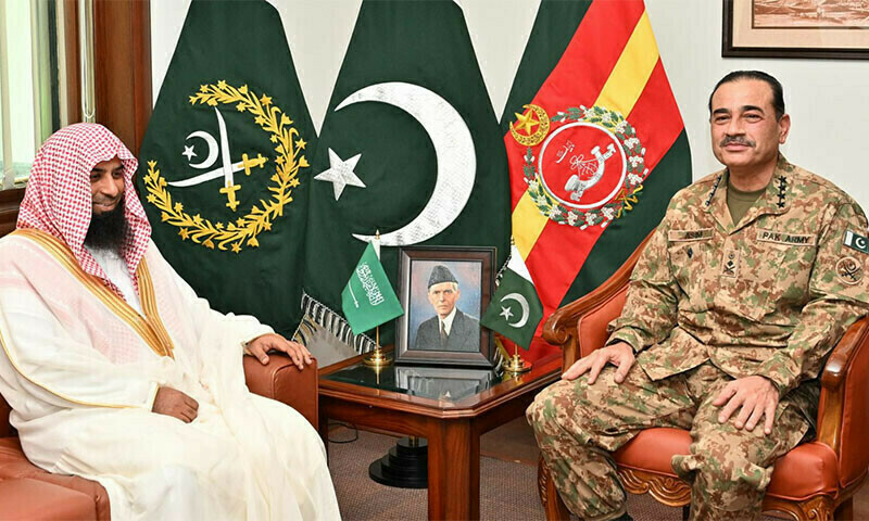 In meeting with COAS Munir, Masjid-i-Nabwi imam says Pakistan playing &lsquo;vital role&rsquo; in regional peace