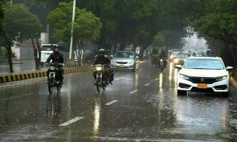 Weather turns pleasant after rain in Karachi and Lahore