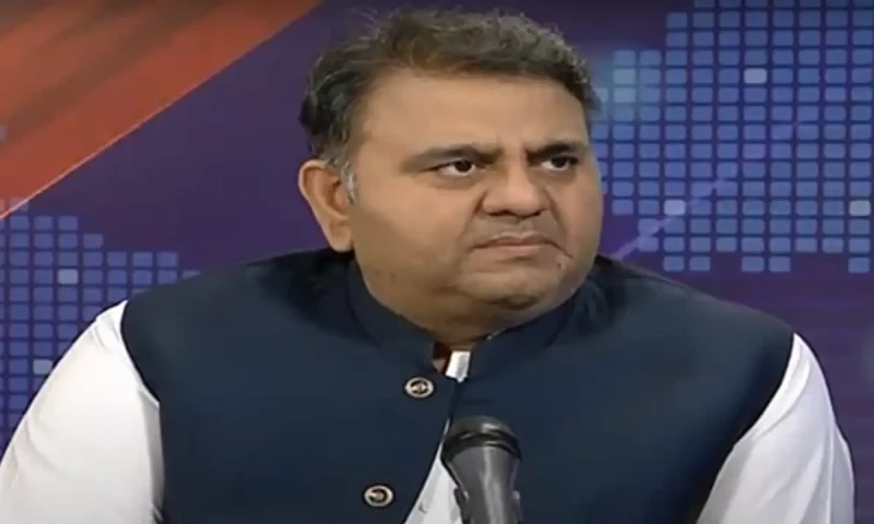 SC will set aside &lsquo;mala fide&rsquo; new election law, claims Fawad