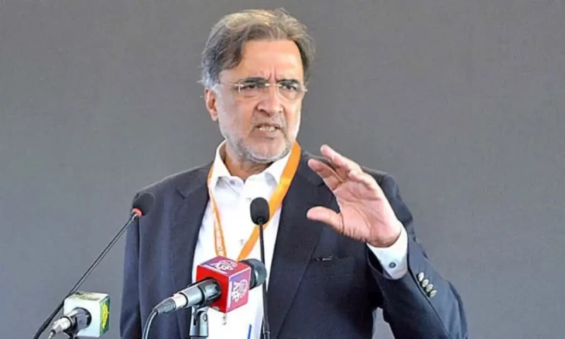 PPP&rsquo;s Kaira says former spymaster may have committed serious offence