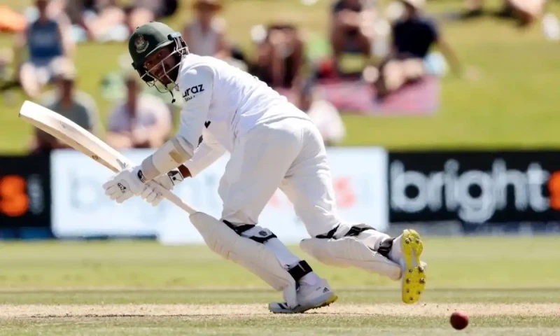 Bangladesh batter Mahmudul to miss first Pakistan Test due to injury