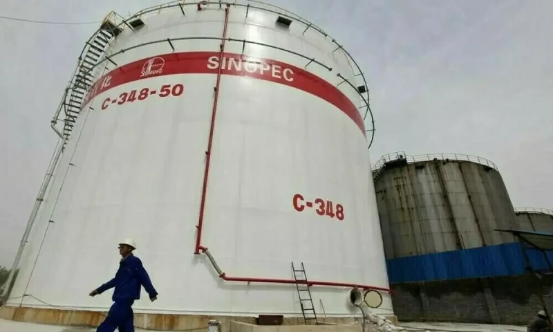 China&rsquo;s Sinopec posts 2.7% rise in first-half profit