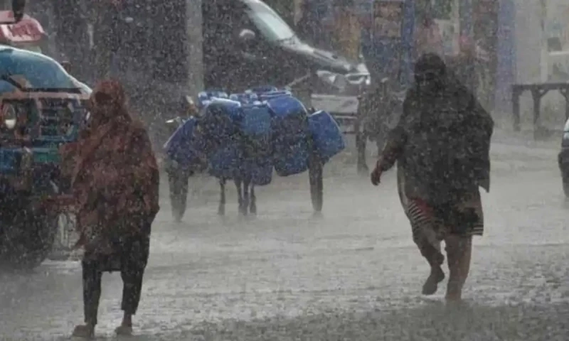 Monsoon downpour grips Karachi