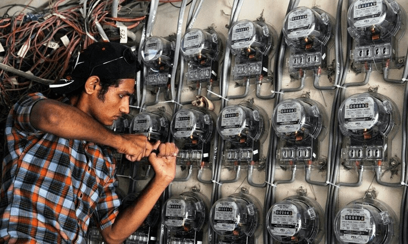 Govt considering prepaid electricity meters, minister says