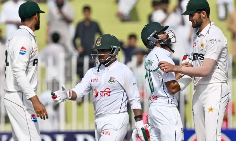 Pakistan and Bangladesh fined for slow over rates in first Test