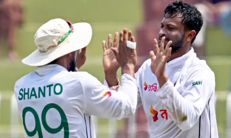 Bangladesh cricketers rally behind teammate Shakib Al Hasan amid accusations