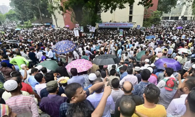 Bangladesh lifts ban on Jamaat-e-Islami