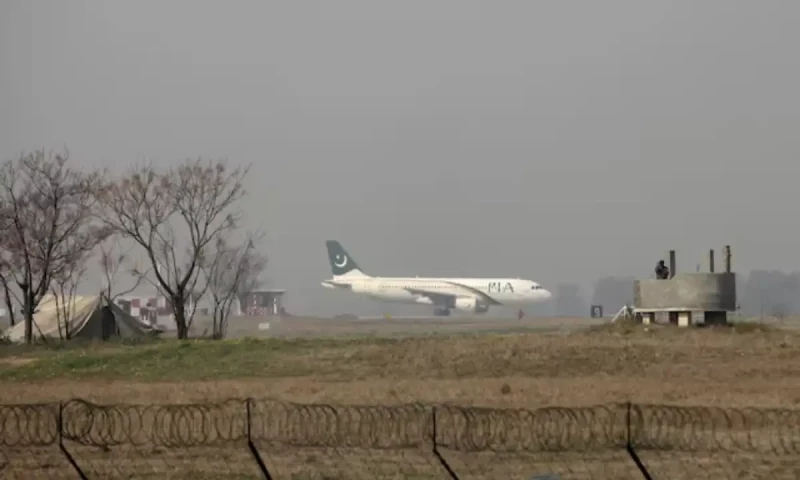PIA cancels 8 flights, delays 35 in Karachi due to intense weather conditions