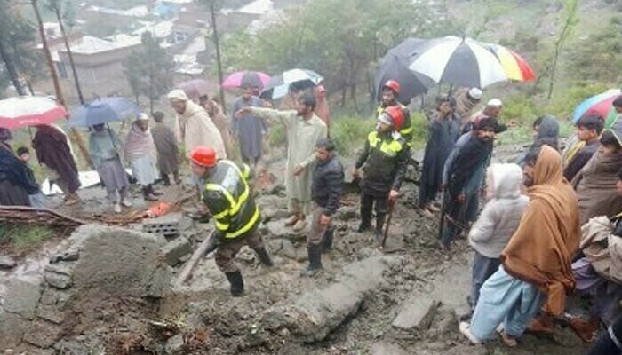 House collapse in KP&rsquo;s Upper Dir claims 13 lives from one family