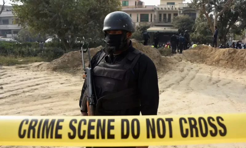 Police officer killed, another wounded in Karachi Super Highway encounter with robbers