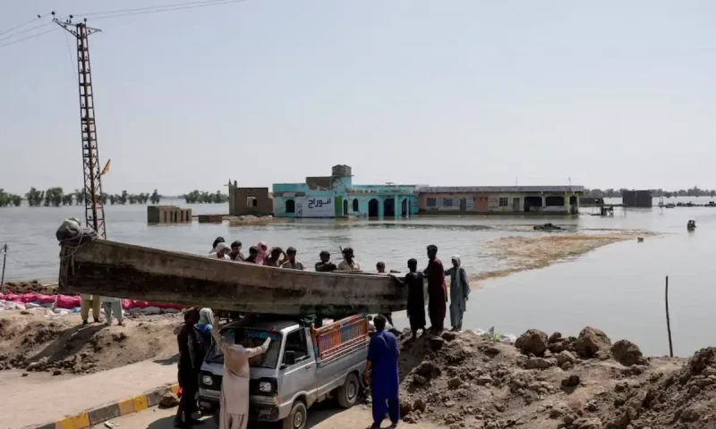 Heavy rains, flooding leave residents in interior Sindh stranded