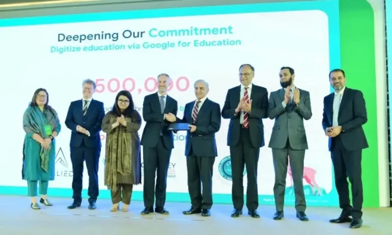 Google to produce 500,000 Chromebooks in Pakistan by 2026, presents first to PM