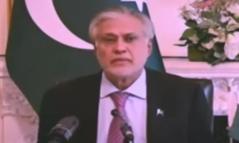 Dar says &lsquo;significant progress&rsquo; made in resuming PIA flights to and from UK