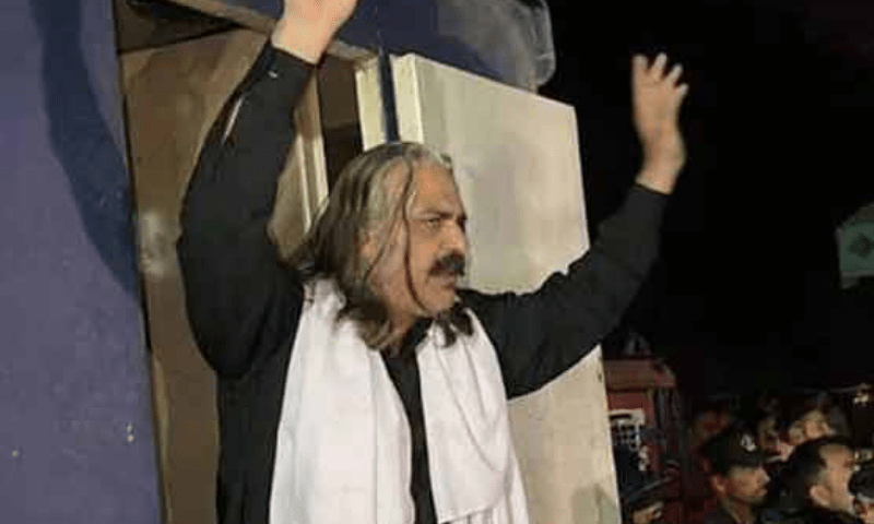 Gandapur back in contact with party leaders, reaches Peshawar