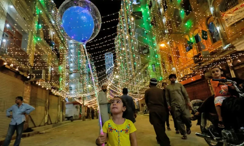 Sindh government announces public holiday on September 17