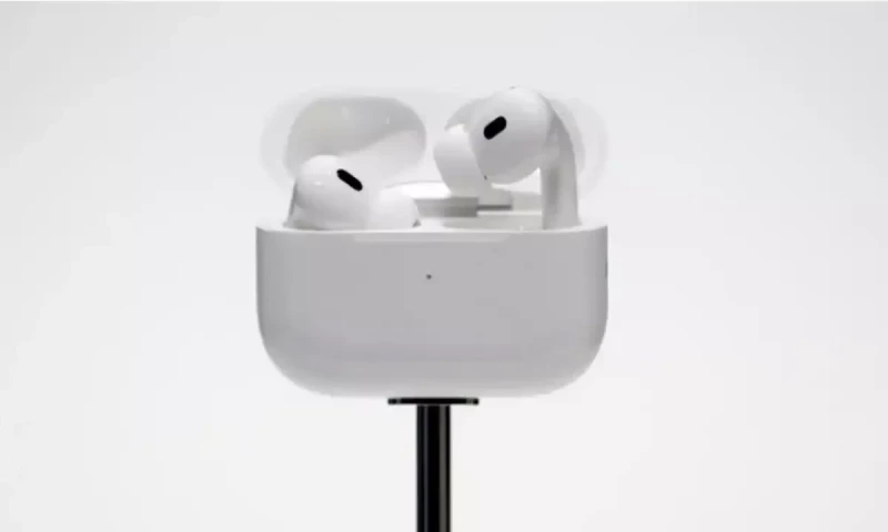 Apple air pods approved as hearing aids by US regulators