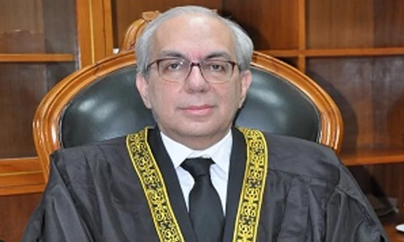 Justice Munib walks out of meeting of Judicial Commission