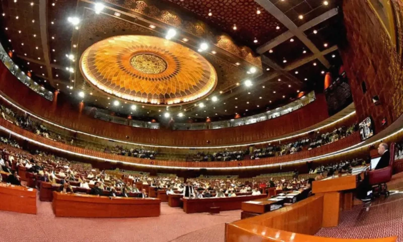 Numbers game revealed for federal government&rsquo;s constitutional amendment