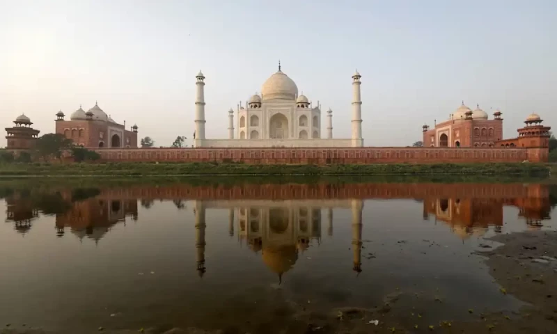 Water leakage detected in Taj Mahal&rsquo;s main dome due to heavy rainfall