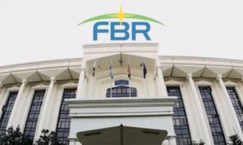 FBR decides to freeze bank accounts over inaccurate tax returns
