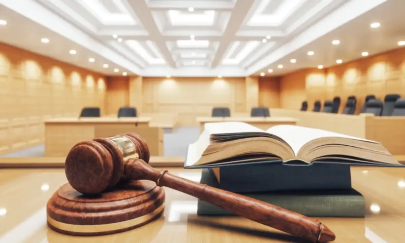 Kuwaiti Court fines wife for insulting husband in WhatsApp conversation