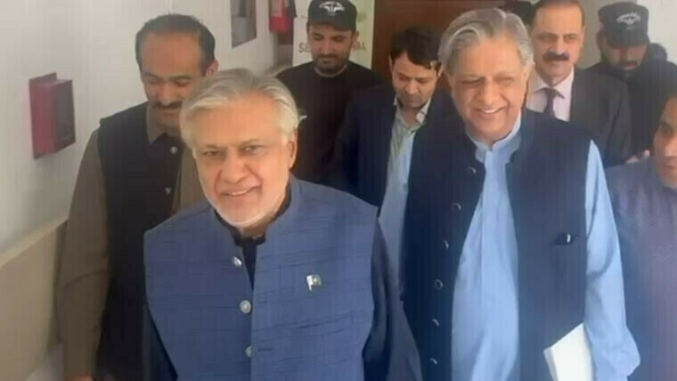 Govt has more than enough numbers for passing amendment, Dar claims