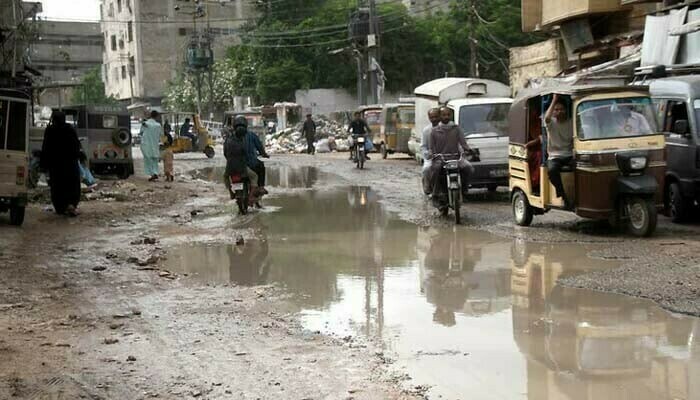 Sindh govt releases massive sum for repairing roads in Karachi