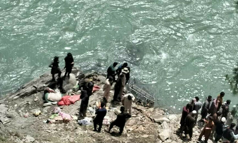 Hotal collapses in Neelum River, 7 injured