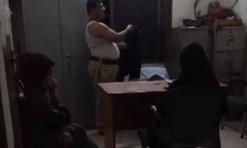 Karachi cop suspended after harassing mother of suspect