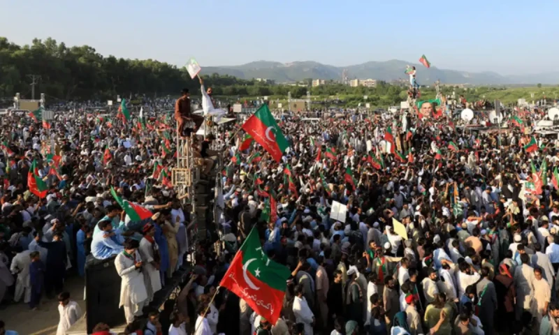 PTI rally: How far is Kahna from Minar-i-Pakistan in Lahore?