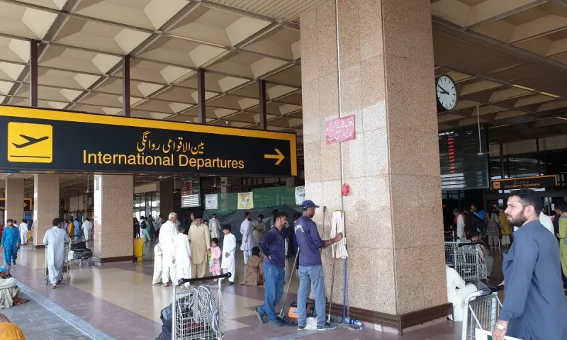 Three Afghan women travelling on forged documents arrested from Karachi airport