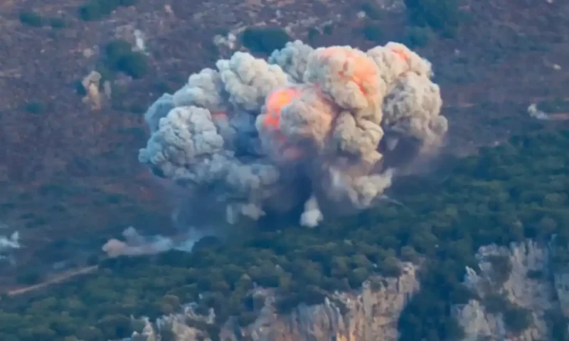 Hamas condemns Israeli airstrikes in Lebanon as &lsquo;war crimes&rsquo;