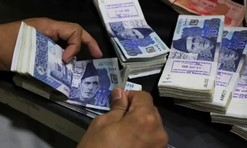 Pakistan borrows $714.74m in first two months of FY2024-25