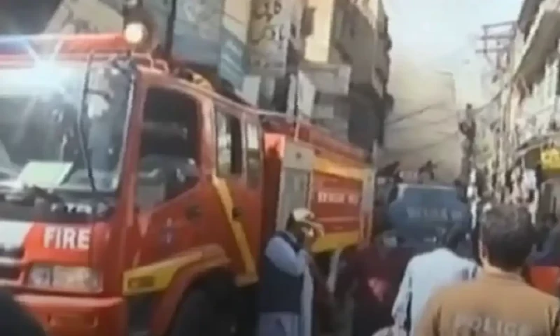 Massive fire erupts at PWD grocery store in Rawalpindi