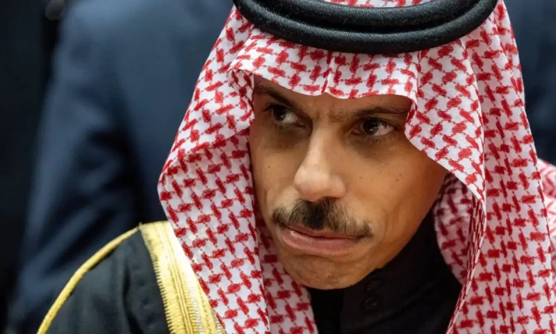 Saudi Arabia announces coalition to push for Palestinian state