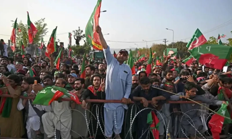 PTI offers govt condition to postpone Friday protest