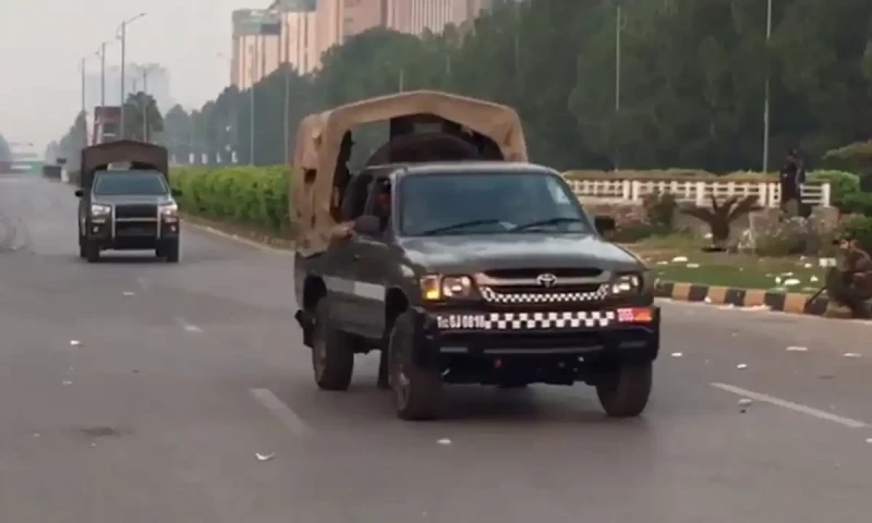 PTI protest: Islamabad administration grants military full authority