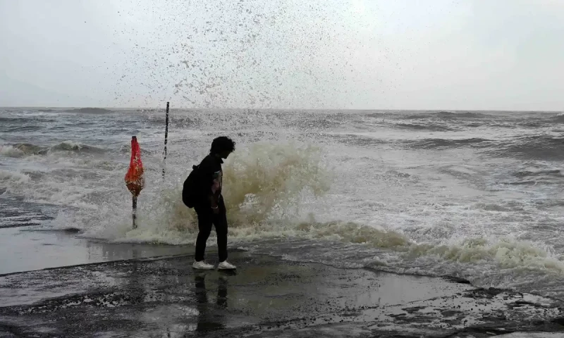 NDMA issues alert for possible storm in Arabian Sea
