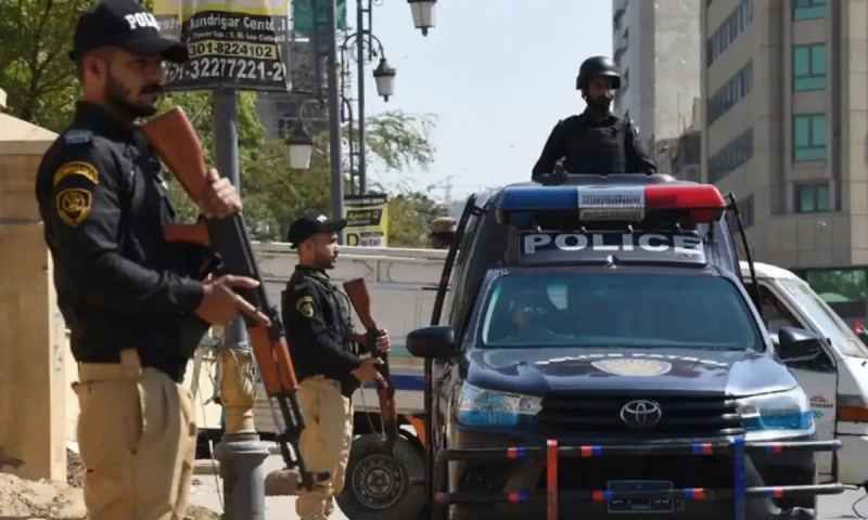 Karachi: Five robbers killed in police operation
